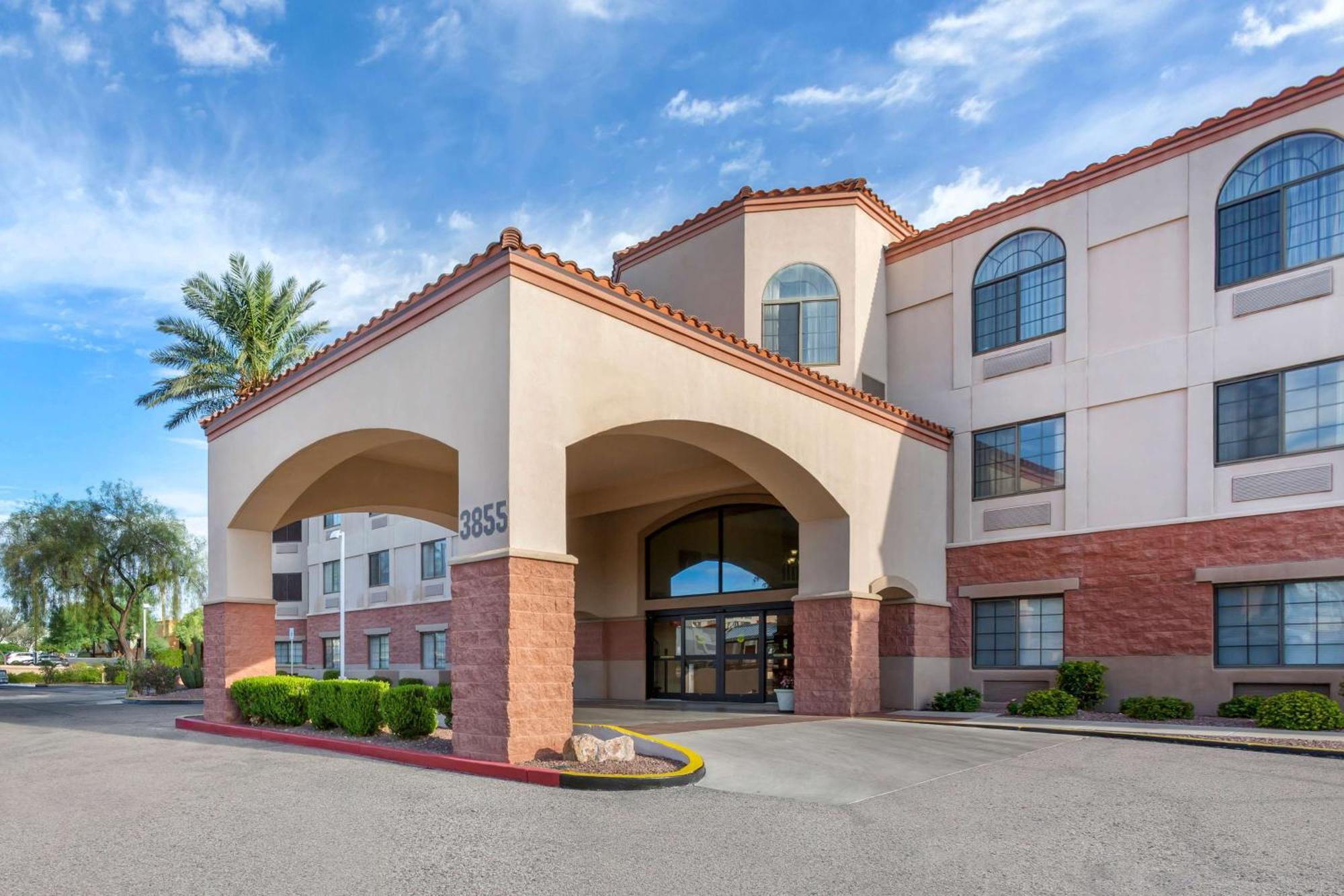Hilton Vacation Club Varsity Club Тусон Екстериор снимка